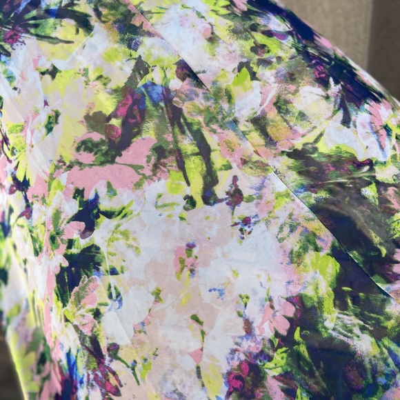 CHIC HAPPENS FLORAL SHEER KIMONO SMALL - Picture 2 of 5